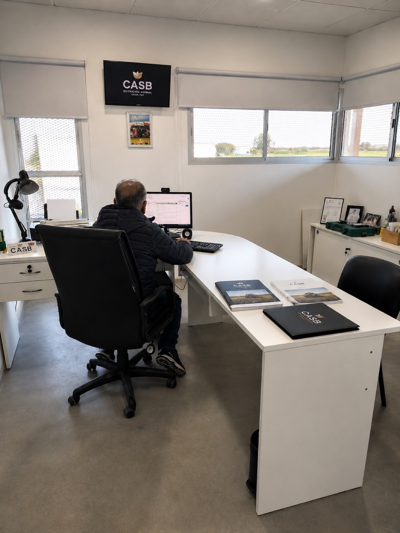 Oficina de Grupo CASB con marca CASB — operación binacional Argentina y Chile